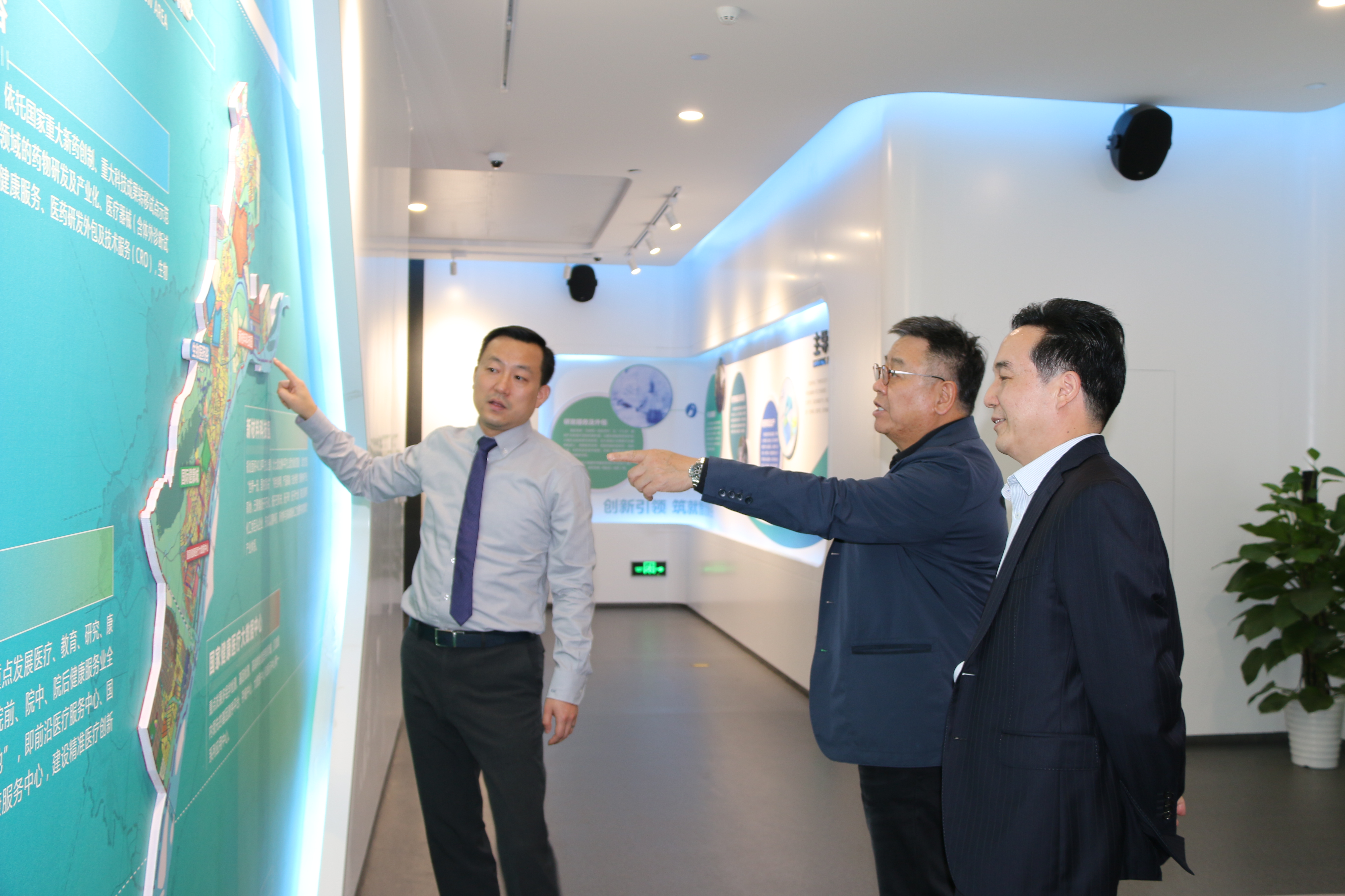 e4d9a6fd576155d4338c8400b6242635